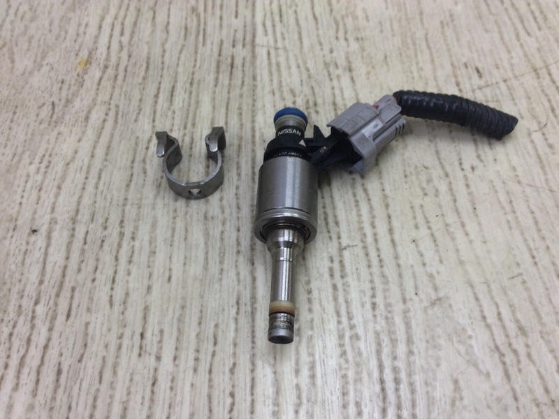 Запчасть форсунка топливная NISSAN QASHQAI/ROGUE SPORT 14- 2020 J11 2.0L MR20DD 16600-6MR0A Б/У Форсунка топливная NISSAN QASHQAI/ROGUE SPORT 14- 2020 J11 2.0L MR20DD 16600-6MR0A Б/У