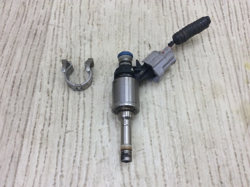 Запчасть форсунка топливная NISSAN QASHQAI/ROGUE SPORT 14- 2020 J11 2.0L MR20DD 16600-6MR0A Б/У Форсунка топливная NISSAN QASHQAI/ROGUE SPORT 14- 2020 J11 2.0L MR20DD 16600-6MR0A Б/У