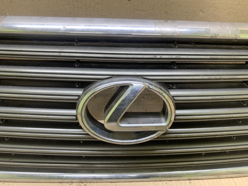 Решетка радиатора LEXUS LS430 00-06 4.3 3UZFE