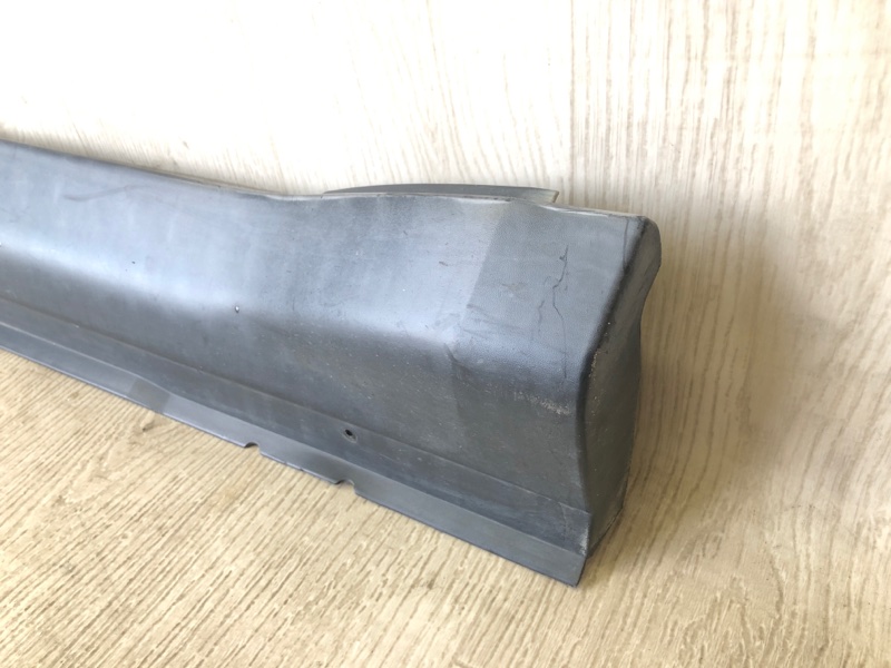 Накладка порога наружная левая OUTLANDER XL 05-13 2007 Внедорожник 3.0 6B31