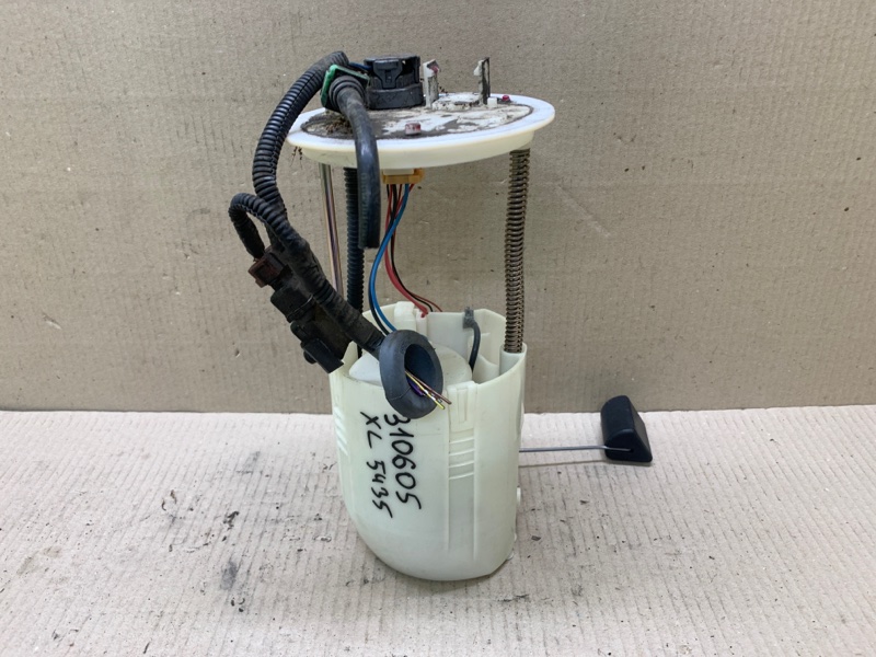 Топливный насос MITSUBISHI OUTLANDER XL 05-13 2006 3.0 6B31 1760A236 Б/У