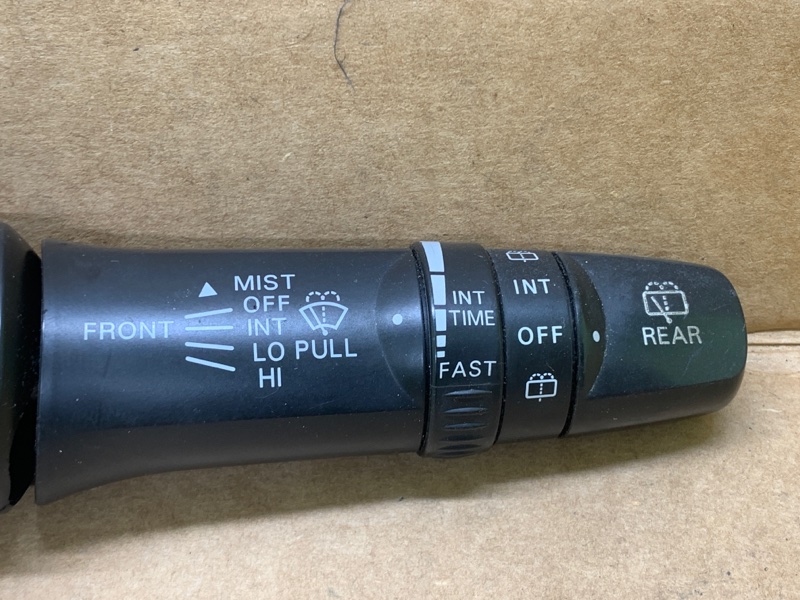 Подрулевой переключатель правый OUTLANDER XL 05-13 2006 3.0 6B31