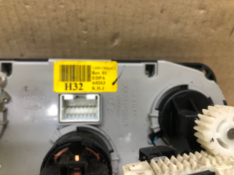 Блок управления печкой ACCENT MC 06-10 2009 1.6 G4ED