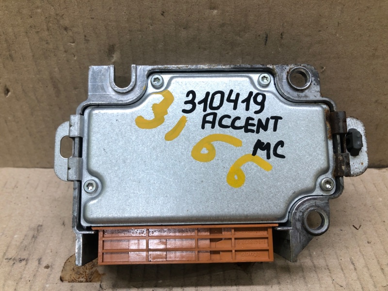 Блок управления AIRBAG ACCENT MC 06-10 2009 1.6 G4ED
