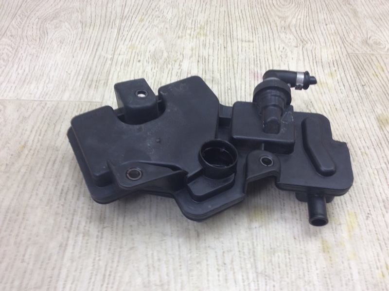 Клапан вентиляции картерных газов 500L (330) 12-17 2013 HATCHBACK 1.4 16V TURBO Клапан вентиляции картерных газов 500L (330) 12-17 2013 HATCHBACK 1.4 16V TURBO