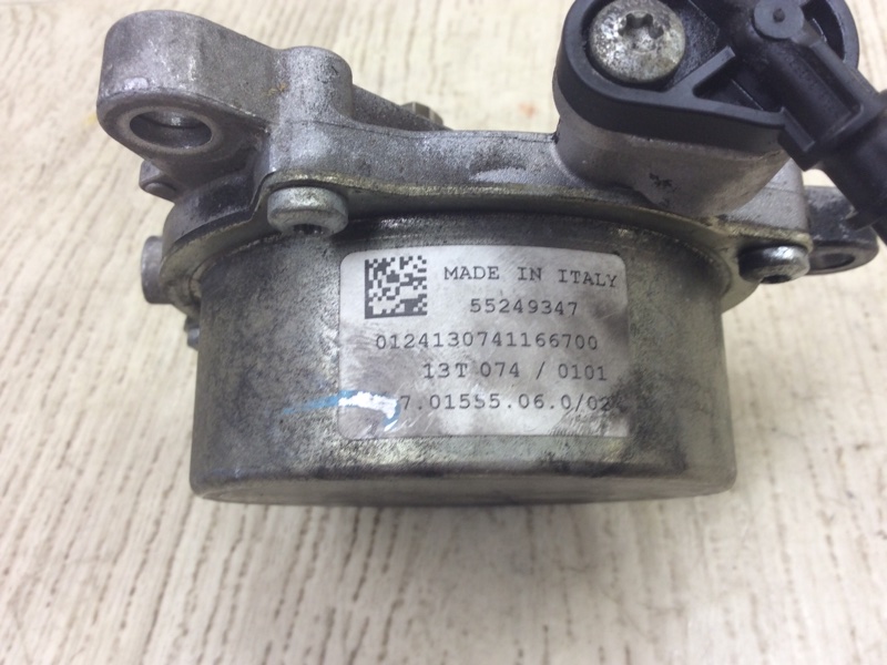 Вакуумный насос 500L (330) 12-17 2013 HATCHBACK 1.4 16V TURBO