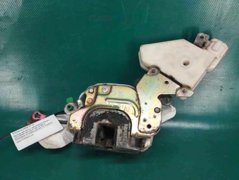 Замок двери передний левый NISSAN ALMERA 95-00