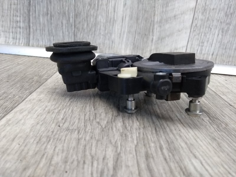 Моторчик стеклоподъемника передний левый PATHFINDER R52 12-21 2015 R52 3.5 VQ35DE