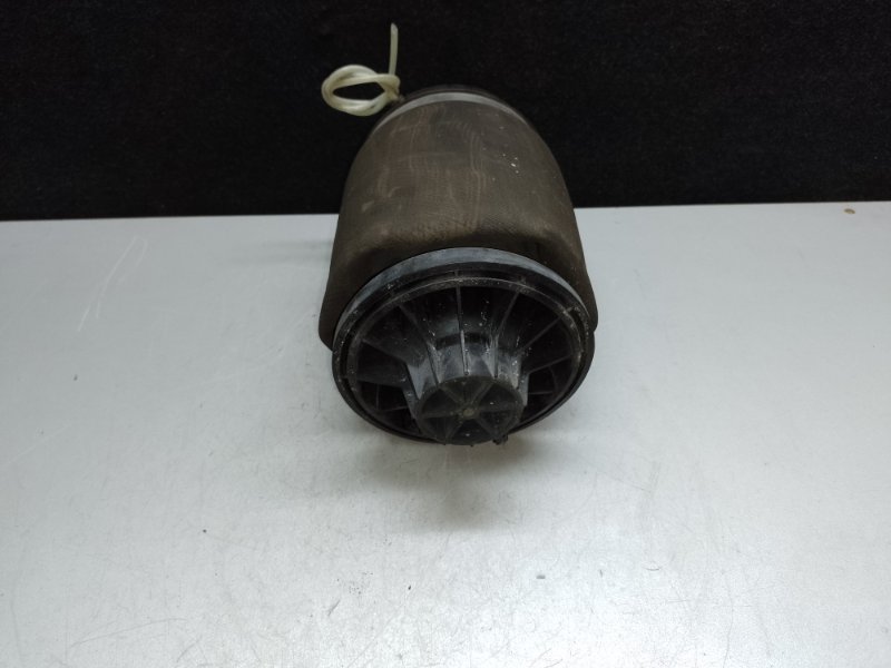 Подушка пневмоподвески задняя GL-CLASS X164 06-12 2011 M273923 4.7L Подушка пневмоподвески задняя GL-CLASS X164 06-12 2011 M273923 4.7L