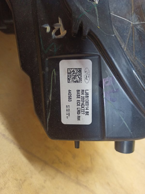 Фара правая MUSTANG MACH-E 19- Фара правая MUSTANG MACH-E 19-