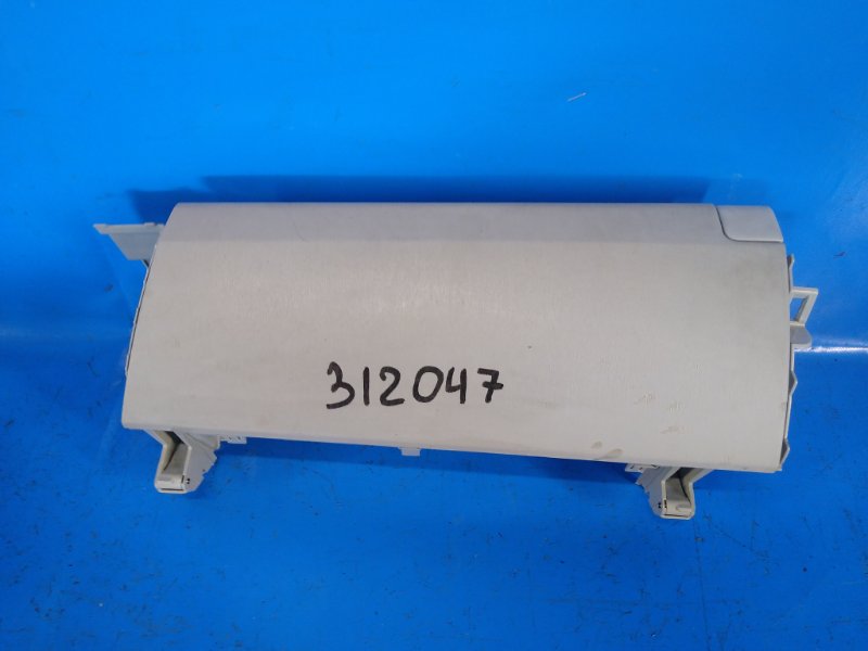 Бардачок TOYOTA PRIUS - 30 09-17 2010 ZVW30 5551147040G0 Б/У