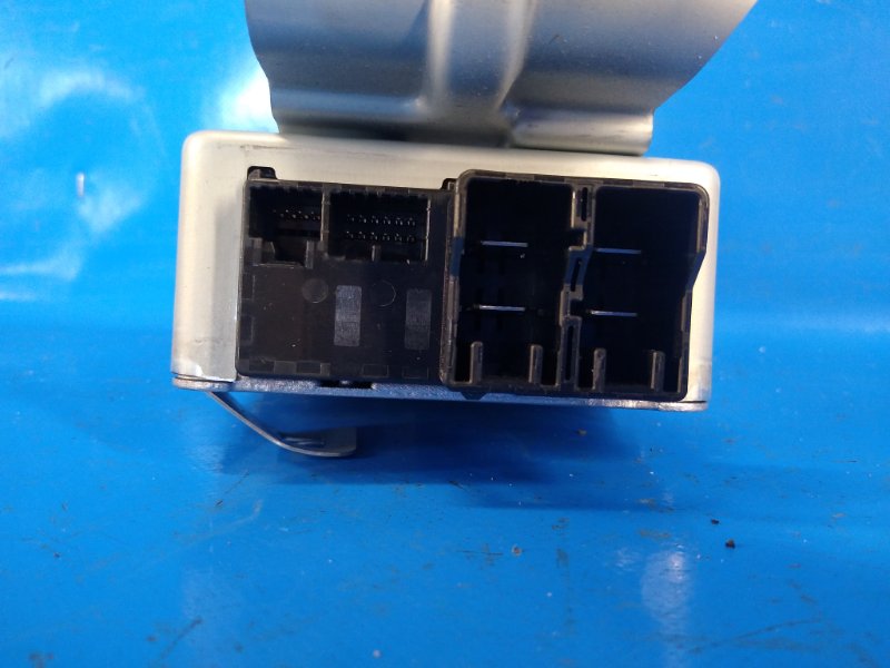 Блок управления электроусилителем руля PRIUS - 30 09-17 2010 ZVW30