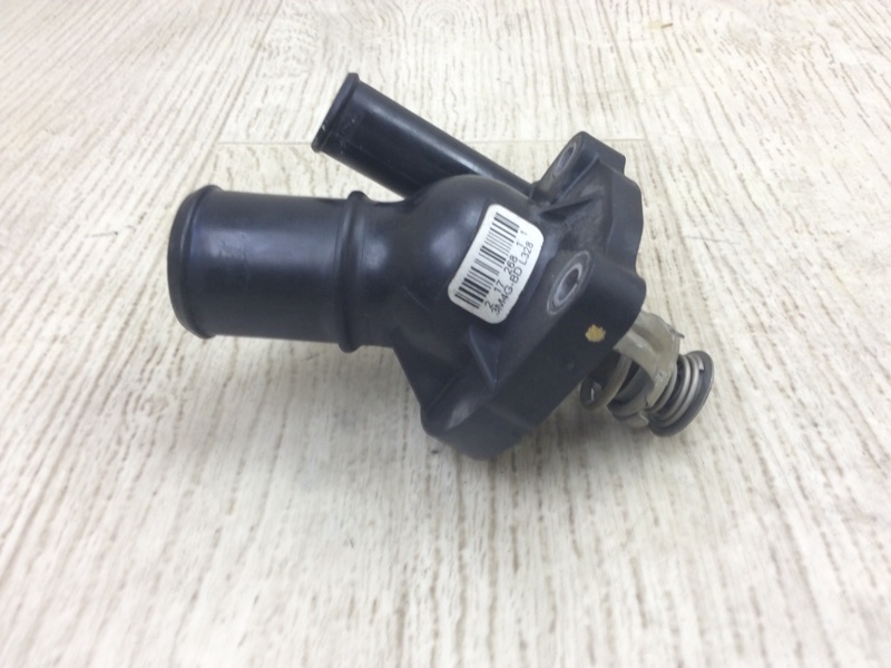 Запчасть термостат FORD ESCAPE 12-19 2018 TM2 2.5 T25HDEX 3M4Z-8575-B Б/У Термостат FORD ESCAPE 12-19 2018 TM2 2.5 T25HDEX 3M4Z-8575-B Б/У