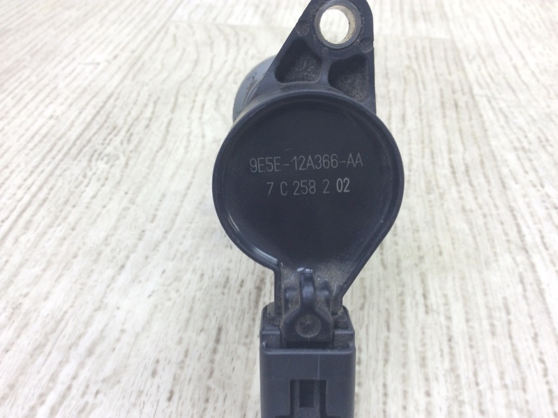 Катушка зажигания FORD ESCAPE 12-19 TM2 2.5 T25HDEX