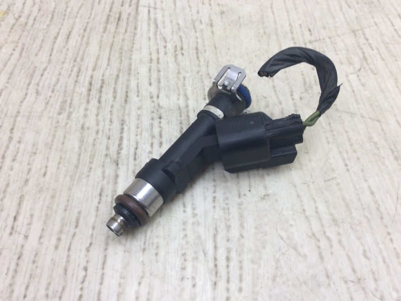 Форсунка топливная FORD ESCAPE 12-19 2018 TM2 2.5 T25HDEX 9E5Z-9F593-A Б/У