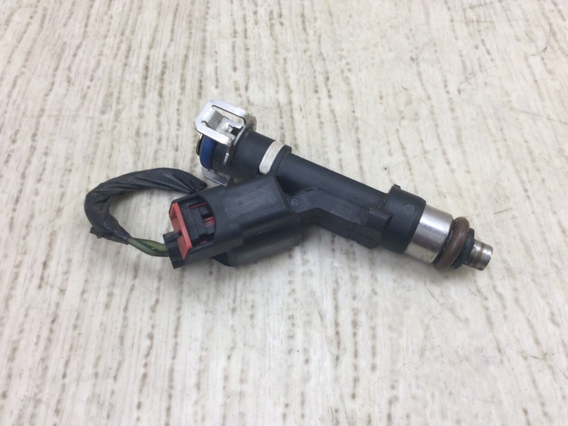 Форсунка топливная ESCAPE 12-19 2018 TM2 2.5 T25HDEX