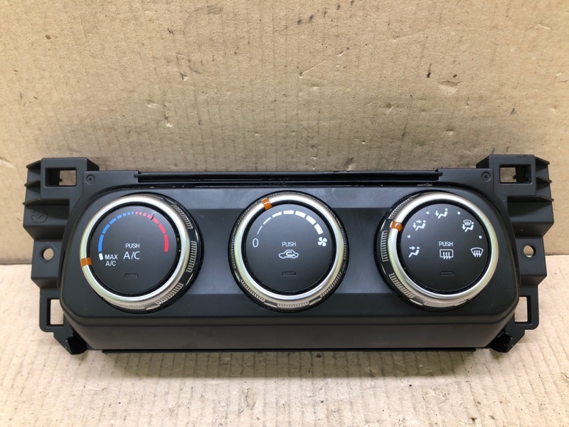 Блок управления печкой MAZDA CX-5 (KF) 16-21 2018 2.5 PY-VPS KB8B-61-190A Б/У