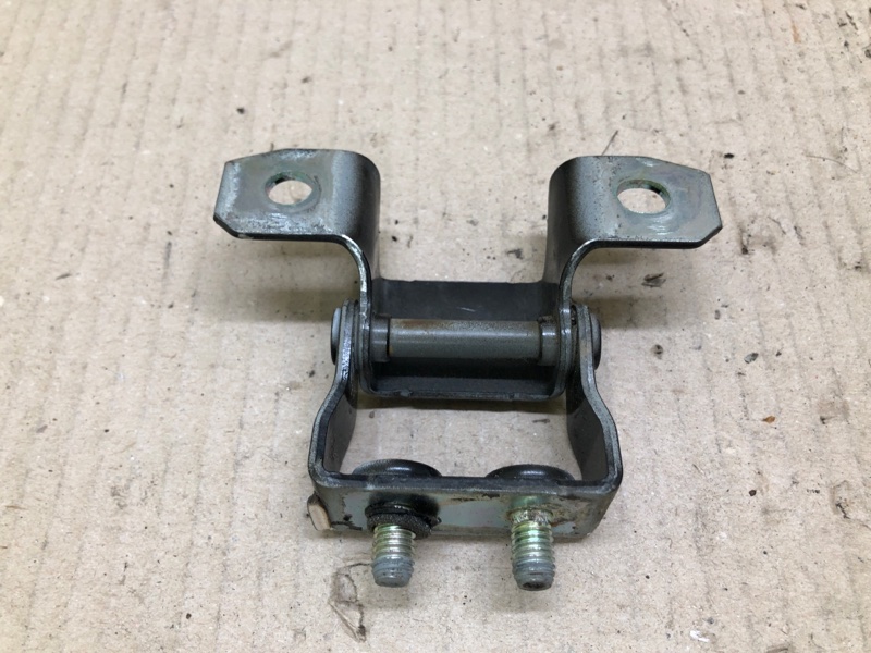 Петля крышки багажника CX-5 (KF) 16-21 2018 2.5 PY-VPS