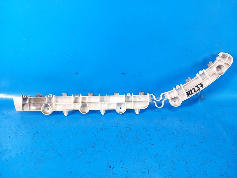 Кронштейн заднего бампера левый MITSUBISHI OUTLANDER GF 12- 2013 2.4 6410C153 Б/У