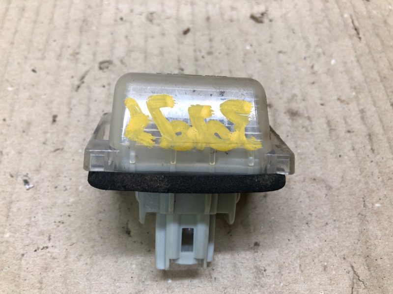 Подсветка номера CX-5 (KF) 16-21 2018 2.5 PY-VPS Подсветка номера CX-5 (KF) 16-21 2018 2.5 PY-VPS