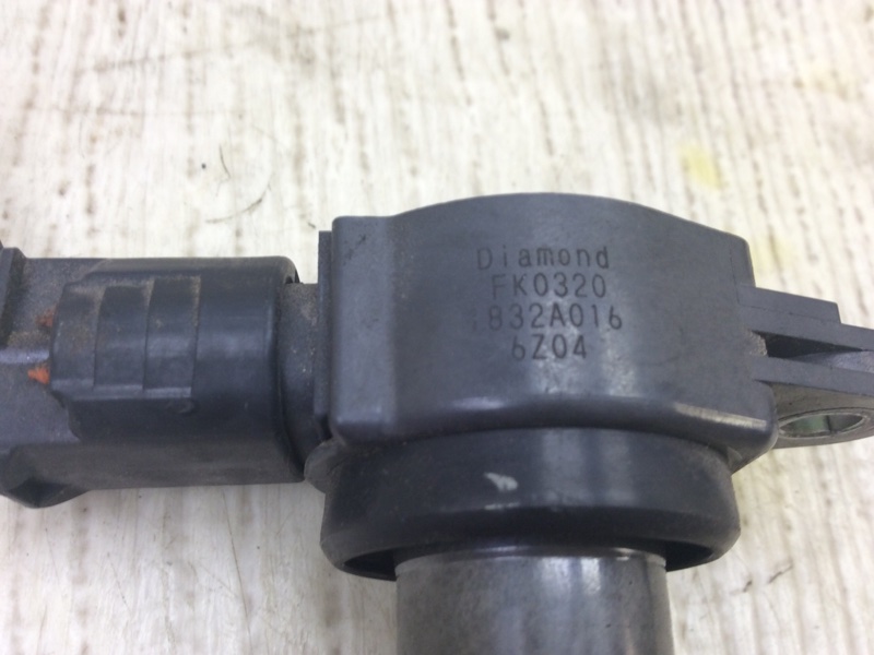 Катушка зажигания MITSUBISHI OUTLANDER XL 05-13 Внедорожник 3.0 6B31