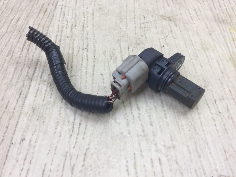 Датчик положения коленвала OUTLANDER XL 05-13 2007 Внедорожник 3.0 6B31