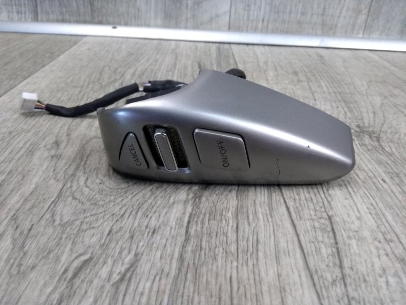 Кнопки на руль правые NISSAN NV200 USA 13- 2020 M20XUS 2.0 MR20DE 25550-9LH5B Б/У