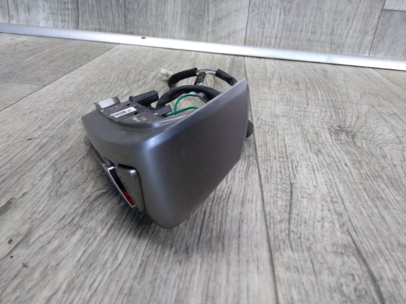 Кнопки на руль правые NV200 USA 13- 2020 M20XUS 2.0 MR20DE