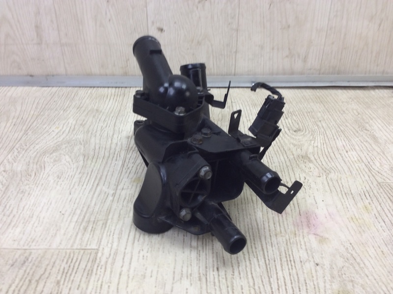 Корпус термостата KIA FORTE/CERATO TD 08-13 TD 2.0 G4KD