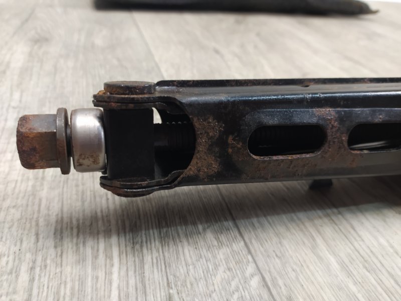 Домкрат EDGE 06-14 2012 Внедорожник 2.0 Домкрат EDGE 06-14 2012 Внедорожник 2.0