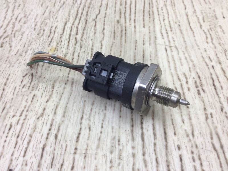 Датчик давления топлива Q50 15-20 2016 SEDAN 2.0T M274