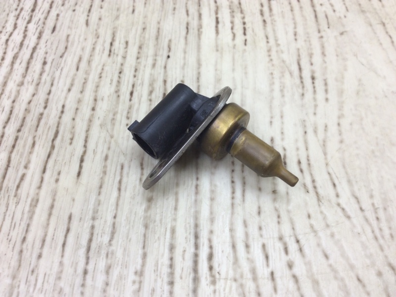 Датчик температуры охлаждающей жидкости Q50 15-20 2016 SEDAN 2.0T M274