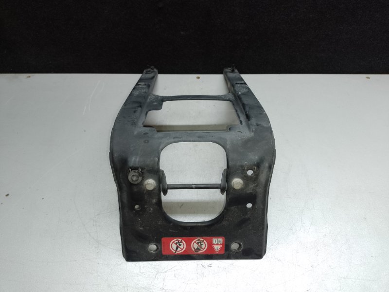 Кронштейн замка капота GL-CLASS X164 06-12 2011 M273923 4.7L