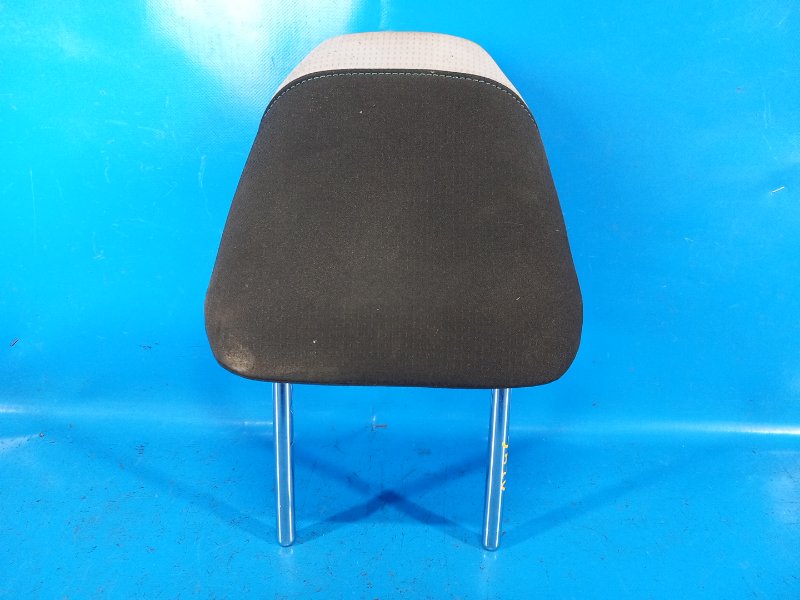 Подголовник сиденья PRIUS 16- 2017 XW50