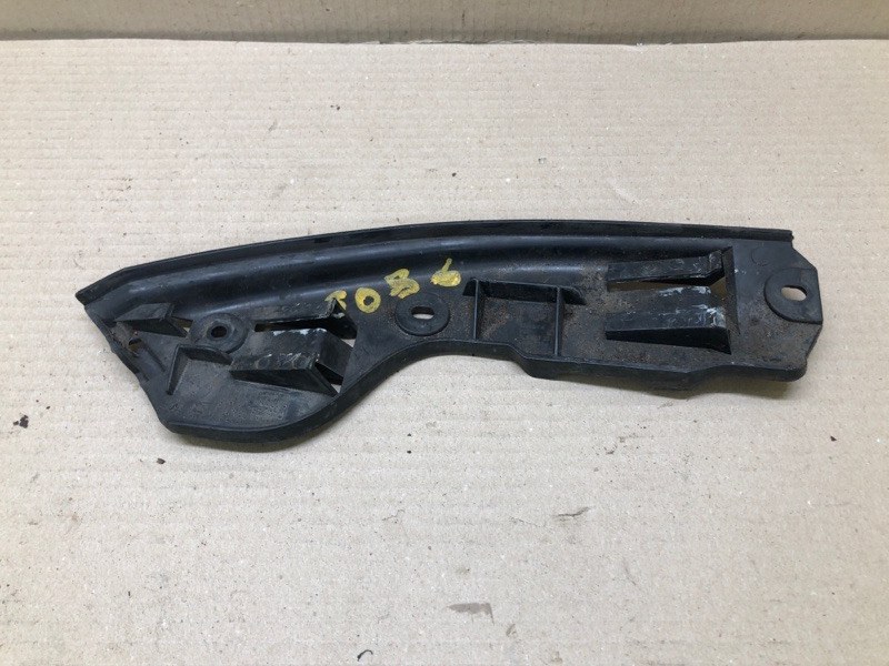 Кронштейн заднего бампера задний левый TOUAREG 02-10 2007 BHK 3.6