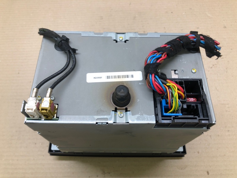 Магнитола TOUAREG 02-10 2007 BHK 3.6