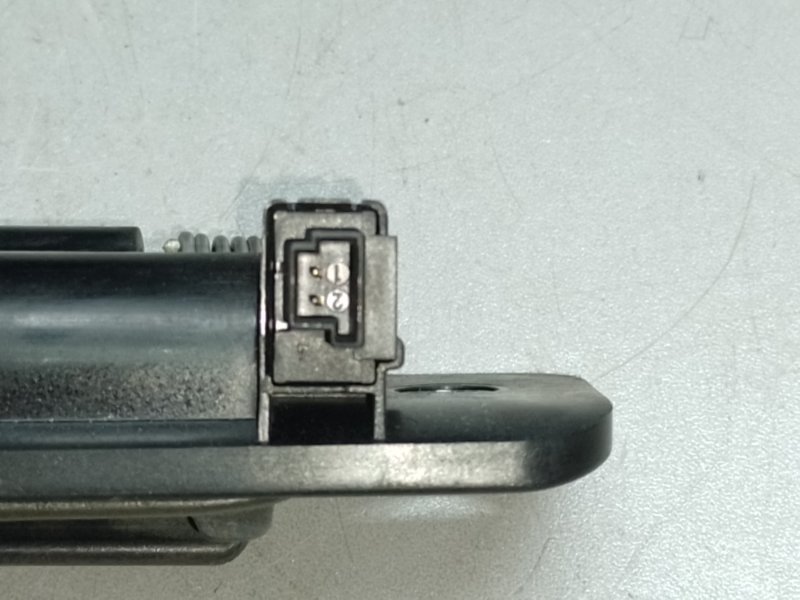 Ручка открывания багажника GL-CLASS X164 06-12 2011 M273923 4.7L Ручка открывания багажника GL-CLASS X164 06-12 2011 M273923 4.7L