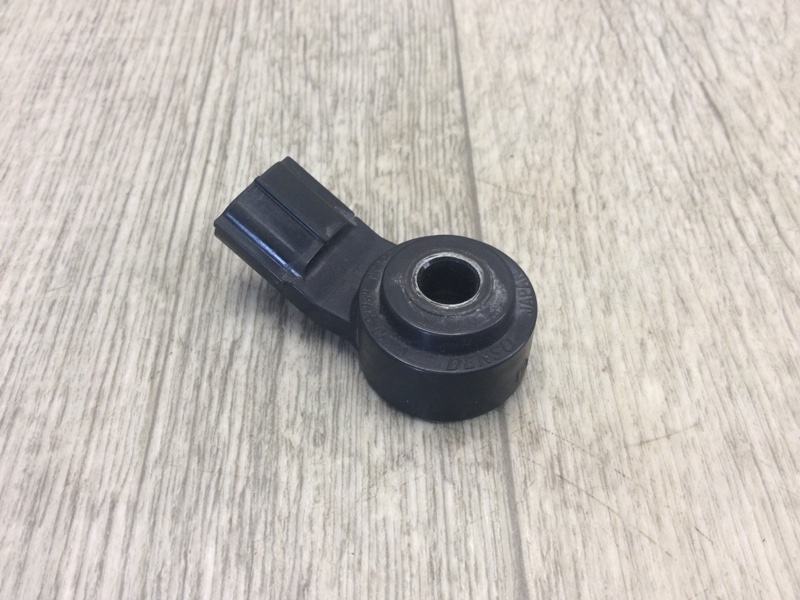 Датчик детонации TOYOTA CAMRY 70 17- 2018 GSV70 2.5 A25AFKS 8961506010 Б/У