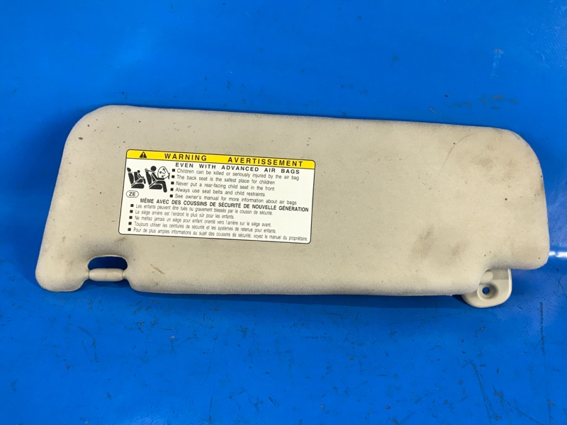 Козырек солнцезащитный правый TOYOTA PRIUS PLUS 11-14 ZVW41L 1.8 2ZRFXE