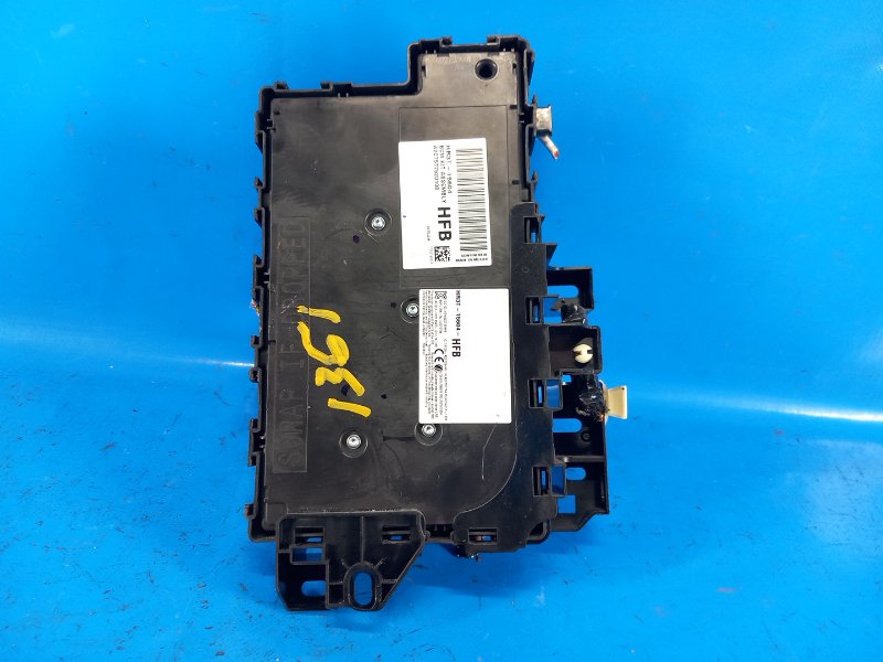 Блок предохранителей салон FORD MUSTANG 15- 3.7 C37PDED