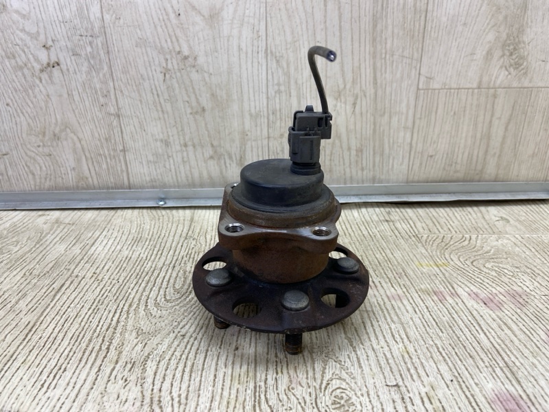 Ступица задняя PRIUS 16- 2016 1.8 2ZRFXE