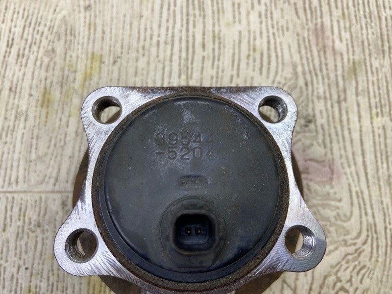 Ступица задняя PRIUS 16- 2016 1.8 2ZRFXE Ступица задняя PRIUS 16- 2016 1.8 2ZRFXE