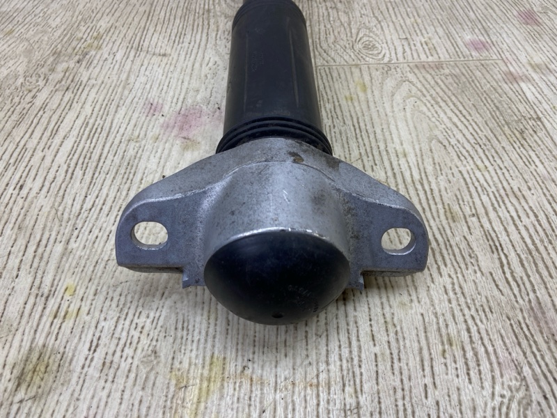 Амортизатор задний TOYOTA PRIUS 16- 1.8 2ZRFXE Амортизатор задний TOYOTA PRIUS 16- 1.8 2ZRFXE