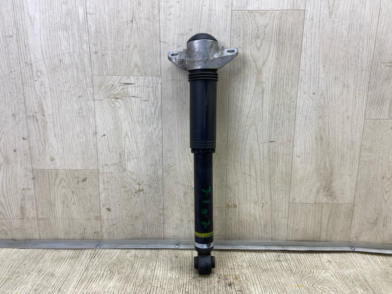 Запчасть амортизатор задний TOYOTA PRIUS 16- 2016 1.8 2ZRFXE 4853080789 Б/У Амортизатор задний TOYOTA PRIUS 16- 2016 1.8 2ZRFXE 4853080789 Б/У