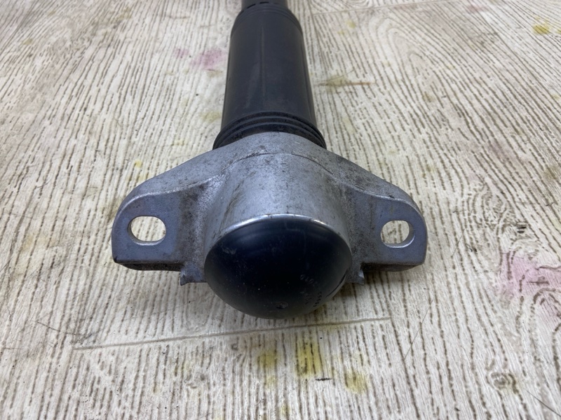 Амортизатор задний TOYOTA PRIUS 16- 1.8 2ZRFXE Амортизатор задний TOYOTA PRIUS 16- 1.8 2ZRFXE