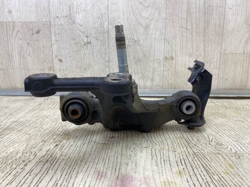 Цапфа задняя левая PRIUS 16- 2016 1.8 2ZRFXE Цапфа задняя левая PRIUS 16- 2016 1.8 2ZRFXE