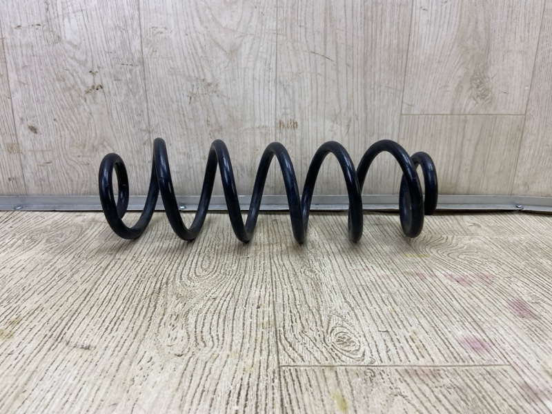 Пружина задней подвески задняя PRIUS 16- 2016 1.8 2ZRFXE