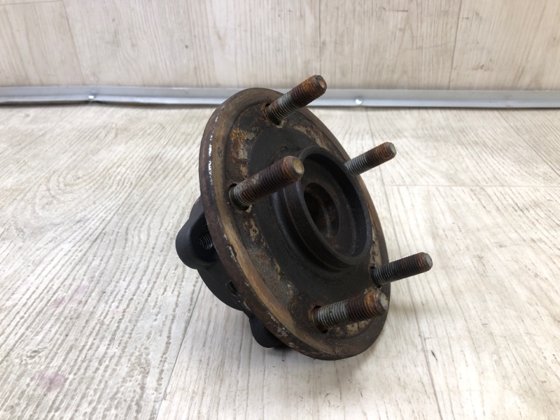 Запчасть ступица задняя DODGE GRAND CARAVAN 08- 68184746AA Б/У Ступица задняя DODGE GRAND CARAVAN 08- 68184746AA Б/У