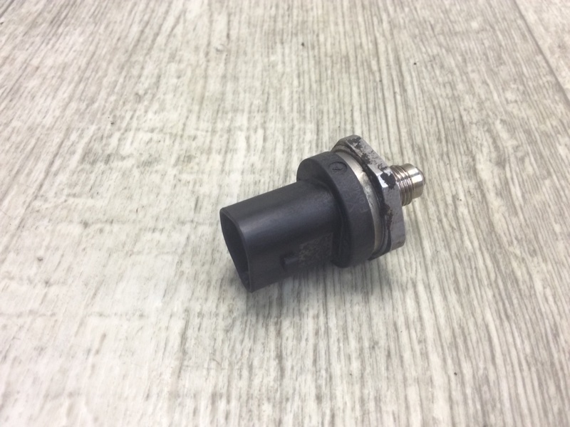 Датчик давления топлива FUSION 14- 2017 SEDAN C20HDTX Датчик давления топлива FUSION 14- 2017 SEDAN C20HDTX