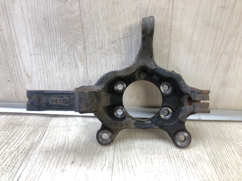 Запчасть кулак поворотный передний правый NISSAN SENTRA B17 12-21 2015 B17 1.8 MRA8DE 400141KA1A Б/У Кулак поворотный передний правый NISSAN SENTRA B17 12-21 2015 B17 1.8 MRA8DE 400141KA1A Б/У